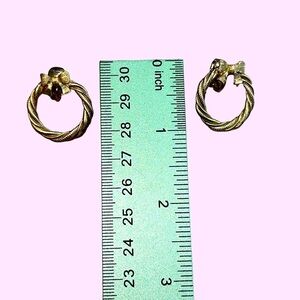 AVON fashion Gold tone stylish Twisted rope and BOW Clip-On Stylish Earrings
